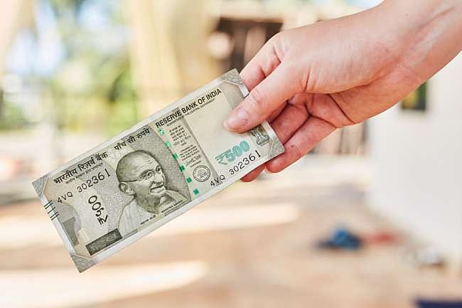 RBI Rates Unchanged: Should You Take That Home Loan Now?