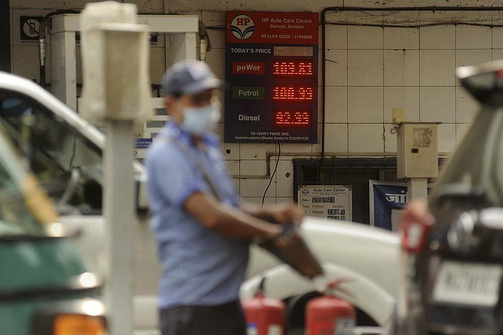 No Change In Fuel Prices On Tuesday