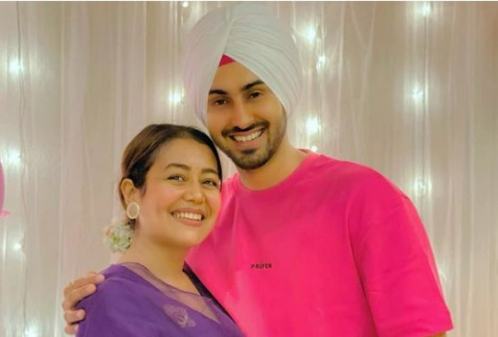 Neha Kakkar And Rohanpreet Singh Seal It With A Kiss In The City Of Love