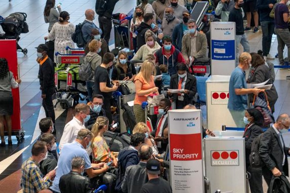 Covid-19 Omicron Variant: South Africa Decries 'Draconian' Travel Bans