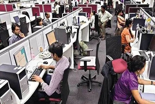 India's Services Sector Activity Expands At Fastest Pace in 10.5 Years In Oct: PMI