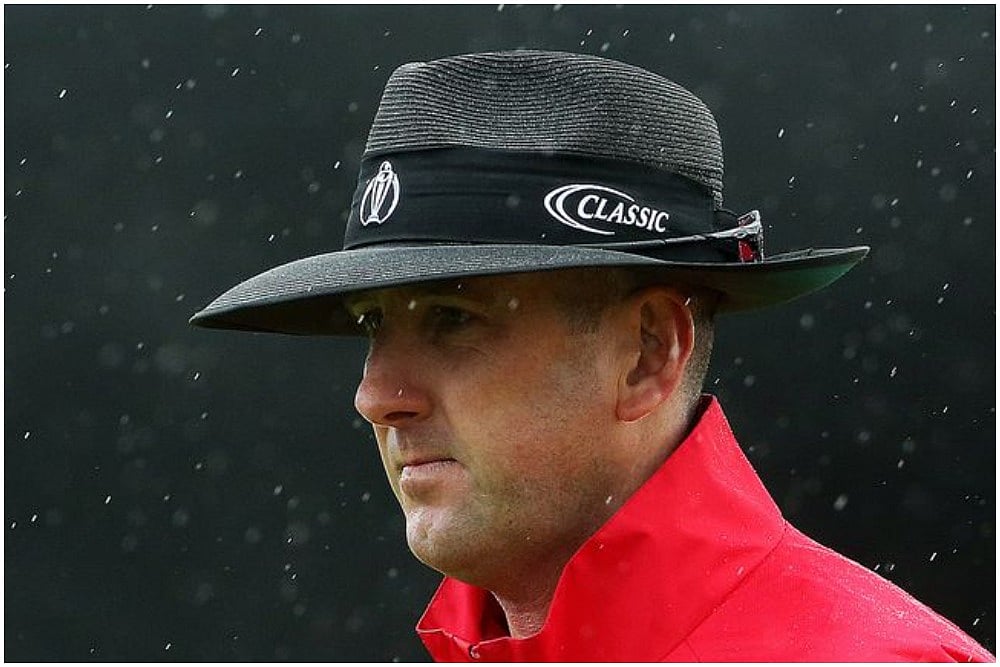 T20 World Cup 2021: English Umpire Michael Gough Withdrawn After Bio-Bubble Breach