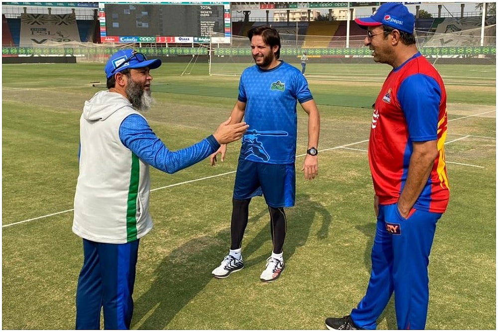 Groupism In Dressing Room Made Virat Kohli Bitter, IPL Hurt India In T20 World Cup: Mushtaq Ahmed