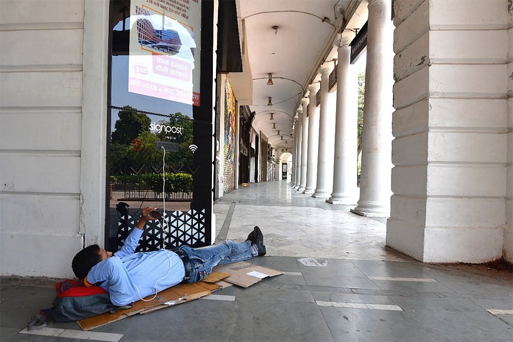 Delhi Municipal Corporation Proposes Cleanliness Drive For Connaught Place Corridors, Bus Terminus Near Shivaji Stadium