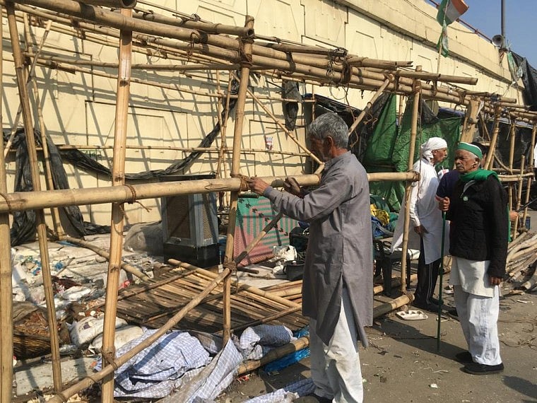 Farmers At Delhi Border Head Back Home To Rousing Reception