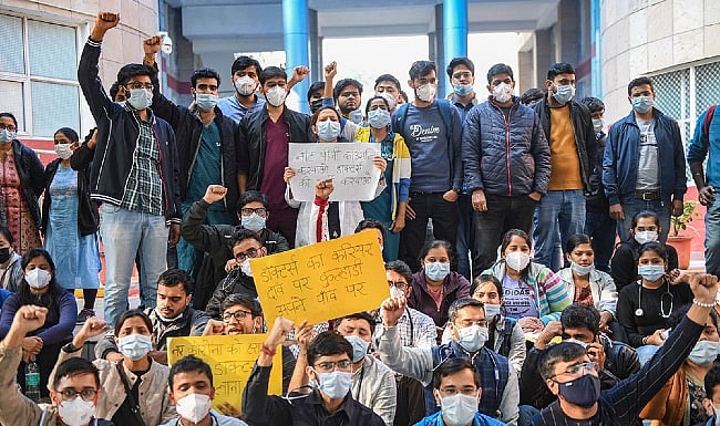 NEET-PG counselling: Resident doctors resume strike after demand not fulfilled