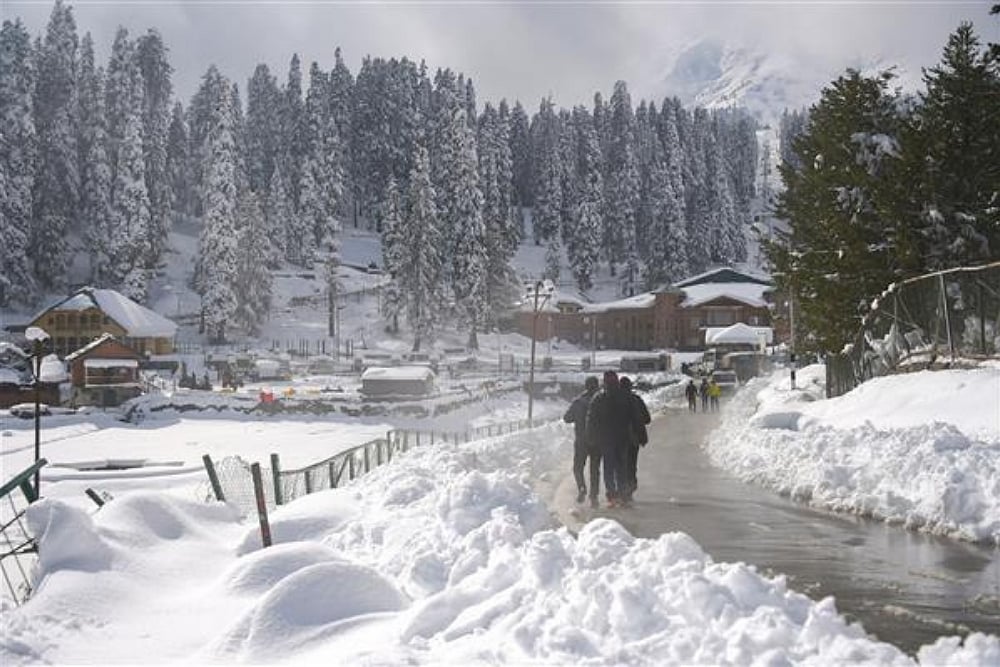 Kashmir: 40 Day Harshest Winter Spell 'Chilai Kalan' Ends