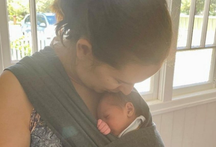 Watch: Evelyn Sharma Shares An Adorable Picture With Her Daughter