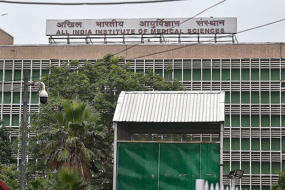 Delhi High Court asks AIIMS To Set Up Medical Board For Woman Seeking Pregnancy Termination After 27 Weeks