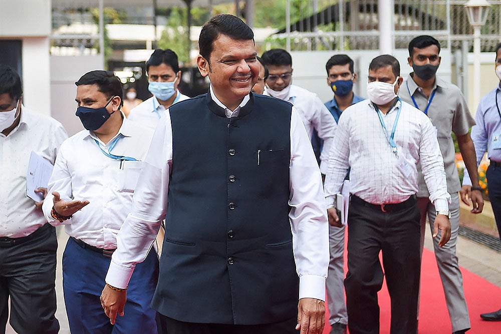 Fadnavis Advises CM Uddhav Thackeray To Delegate Responsibilities To Colleagues If He Cannot Attend State Assembly Sessions