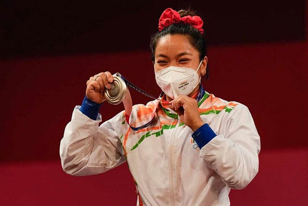 Yearender 2021: Saikhom Mirabai Chanu Lifts Spirits But Weightlifting Faces Uncertain Future