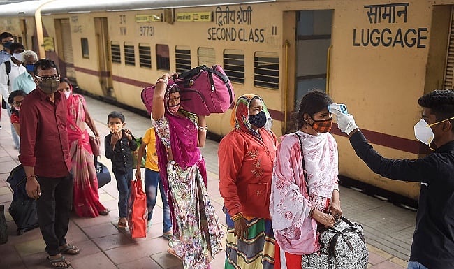 Omicron: Maharashtra records maximum number of cases, India's total tally at 653