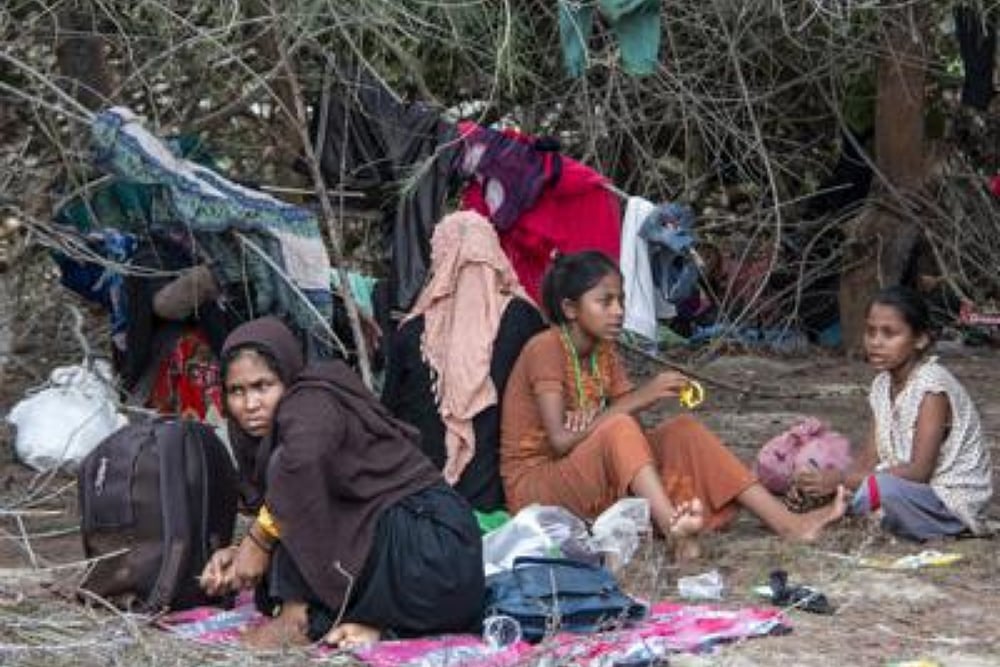 Indonesia Turns Away Boat Containing 120 Rohingya Refugees Amid Humanitarian Crisis