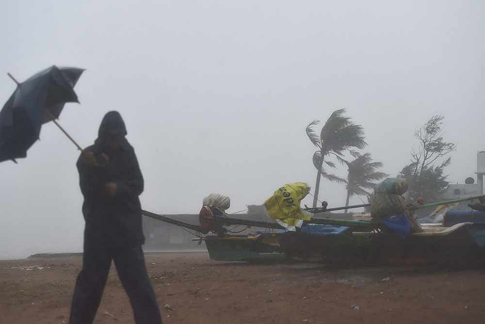 Under The Looming Shadow Of Cyclone Jawad, West Bengal Evacuates Thousands