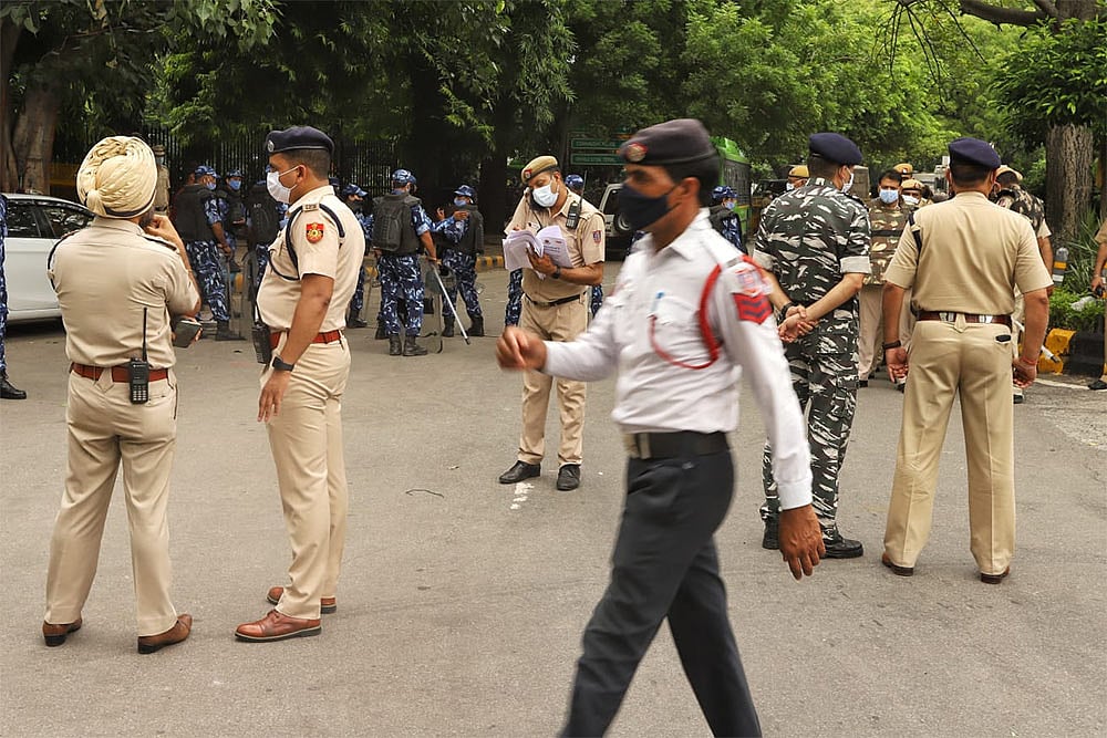 Delhi Police Arrests Two From Rajasthan In Cyber Fraud Case