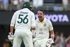 AUS Vs ENG, Ashes, 1st Test, Day 2: Travis Head, David Warner Punish England; Australia Lead By 196 - Highlights