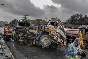 Maharashtra: 16 Labourers Killed After Truck Overturns; PM Modi Expresses Grief