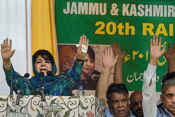 Mehbooba Calls For Struggle On The Pattern Of Farmers’ Movement To Restore Article 370