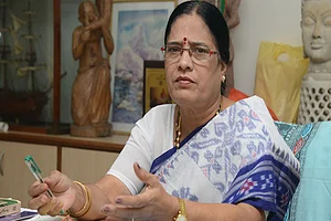 Is Fielding Narasimha Rao’s Daughter Vani Devi As MLC Candidate A KCR Masterstroke?