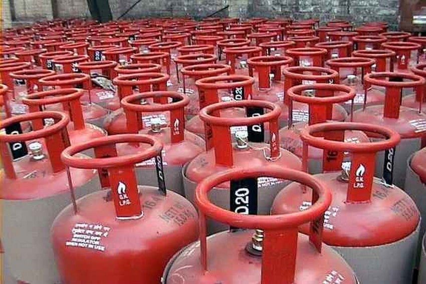 Subsidised, Non-Subsidised LPG Price Hiked By Rs 25 Per Cylinder