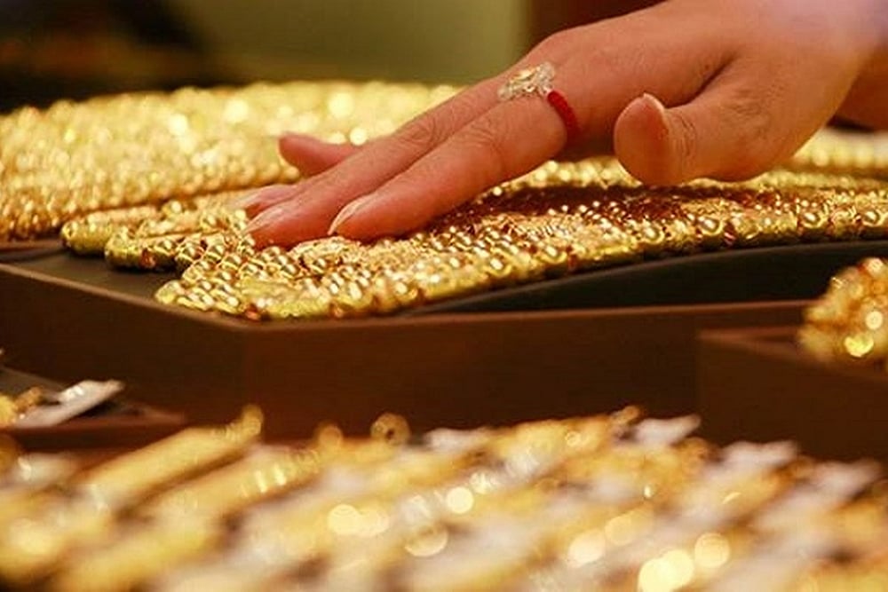 Gold Loan Waiver Announced By Tamil Nadu Government Hours Before Poll Dates