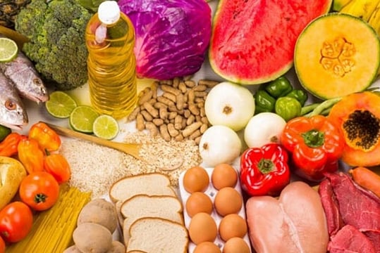 Food Industry Urged To Help All Indians Eat Healthy