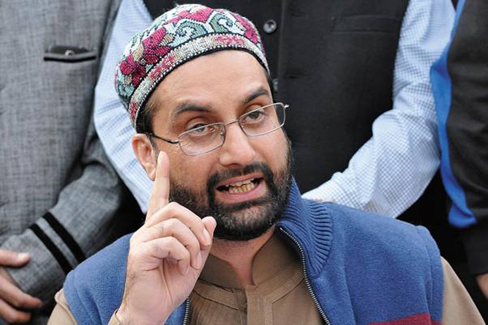 Centre Claims No One Is Under House Arrest In J&K; Hurriyat Expresses Surprise