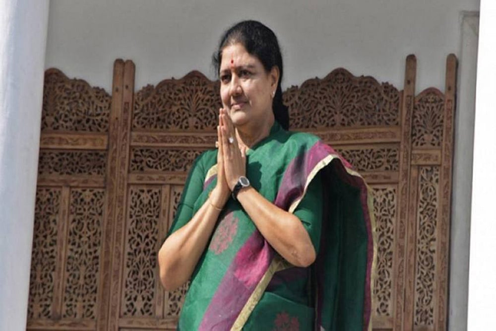 Ahead Of Sasikala’s Return To Chennai, AIADMK Files Police Complaint Against Ex-Leader