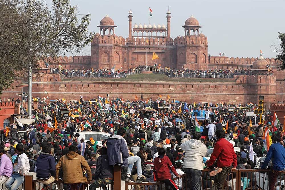 R-Day Violence: Police Arrests Man Who Attacked Cop With Spear