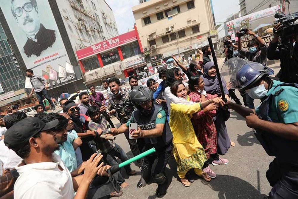 Over 20 Injured In Dhaka As Police Fire Rubber Bullets, Tear Gas At Protestors Over PM Modi Visit