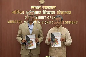 WCD Ministry, Invest India Ink MoU On Nutrition And Other Areas