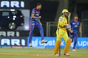 IPL 2021: Delhi Capitals Pacer Avesh Khan Over The Moon After 'Mahibhai' MS Dhoni's Wicket