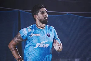 IPL 2021: Ricky Ponting Provides Ishant Sharma Injury Update