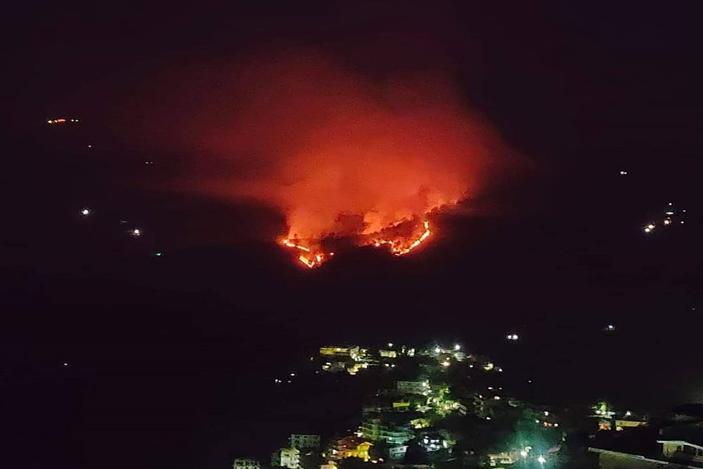 Smoke Engulfs Shimla As Raging Fire Spreads To Surrounding Forest