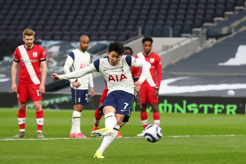Tottenham 2-1 Southampton: Late Son Penalty Boosts Kane-less Spurs' Top-four Hopes In Premier League