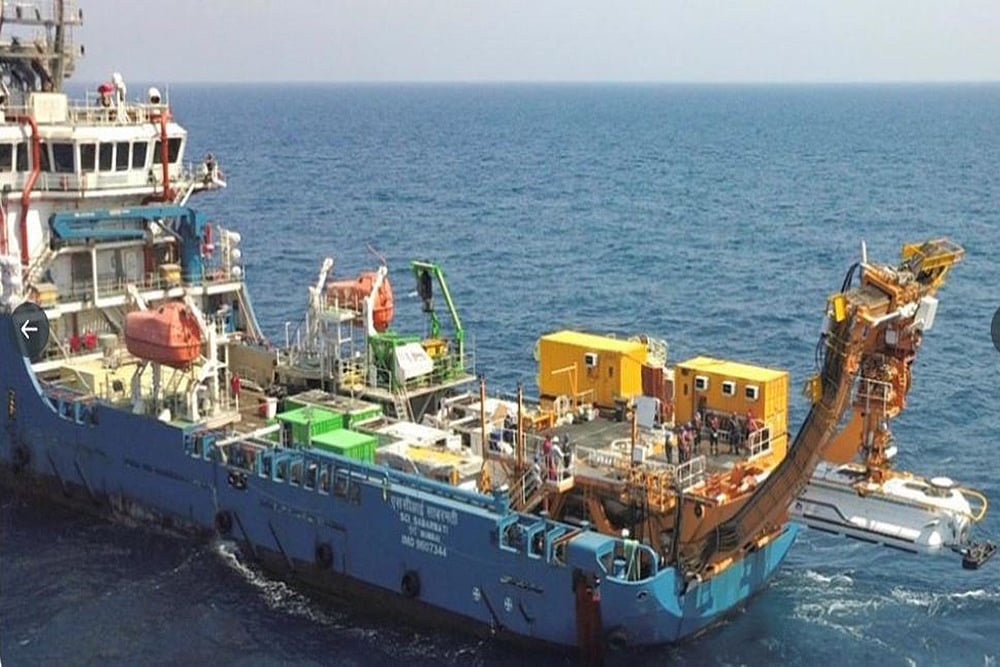 India Joins Search For Missing Indonesian Submarine With 53 Onboard