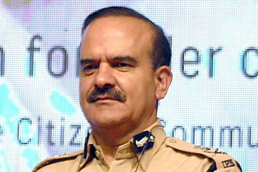 Cop Who Accused Param Bir Singh Of Corruption Claims Threat To Life