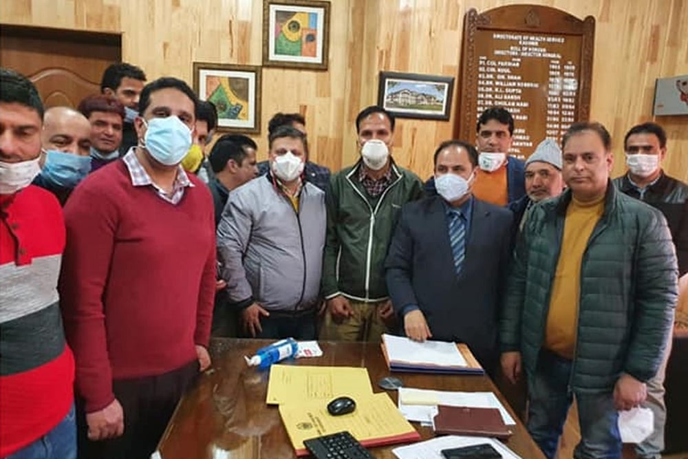 Kashmir Doctors' Panel Pushes For 'Plan' To Safeguard Staff After Death Of Three Doctors