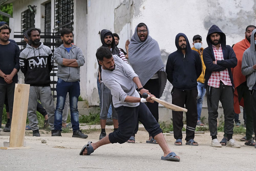 Cricket's Healing Touch: Asylum Seekers In Bosnia Find Joy In A 'Good Game'
