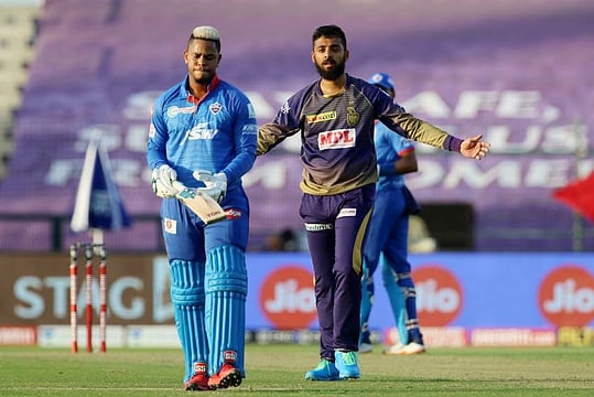 IPL 2021: COVID-19 Hit Kolkata Knight Riders'  Varun Chakravarthy, Sandeep Warrier Doing Fine, Says Venky Mysore