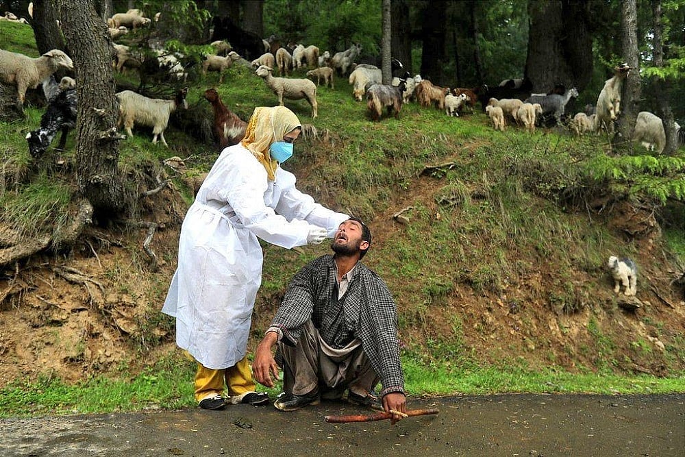 J&K Holds Covid Test Camps For Nomadic Tribes, Vaccination Remains A Challenge