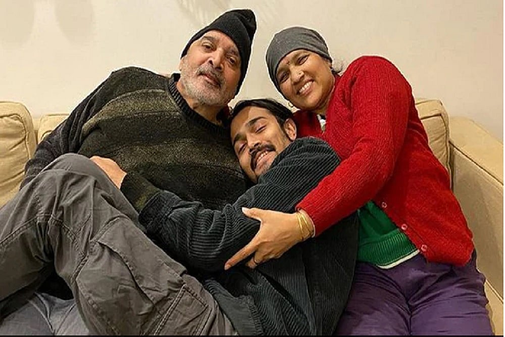 ‘BB Ki Vines’ Fame Bhuvan Bam Shares Emotional Note On The Loss Of His Parents