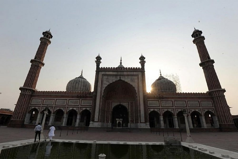 Dust Storms Damaged Structures Of Jama Masjid, Need Urgent Intervention: Shahi Imam