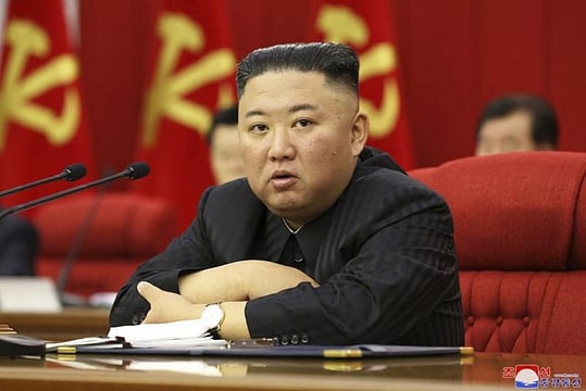 Kim Jong Un ‘Solemnly Swears’ To Steer North Korea Through Economic Troubles
