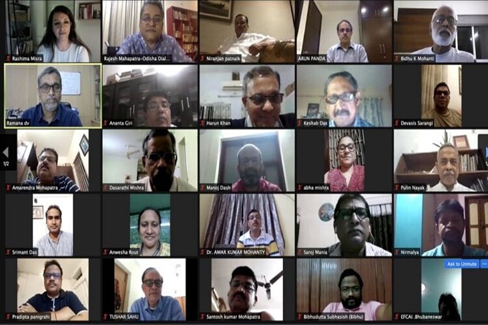 Clear Pending Dues Of MSMEs At Earliest: Experts Tell Govt