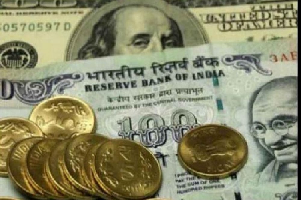Rupee Gains For Second Straight Day, Settles At 74.18/USD