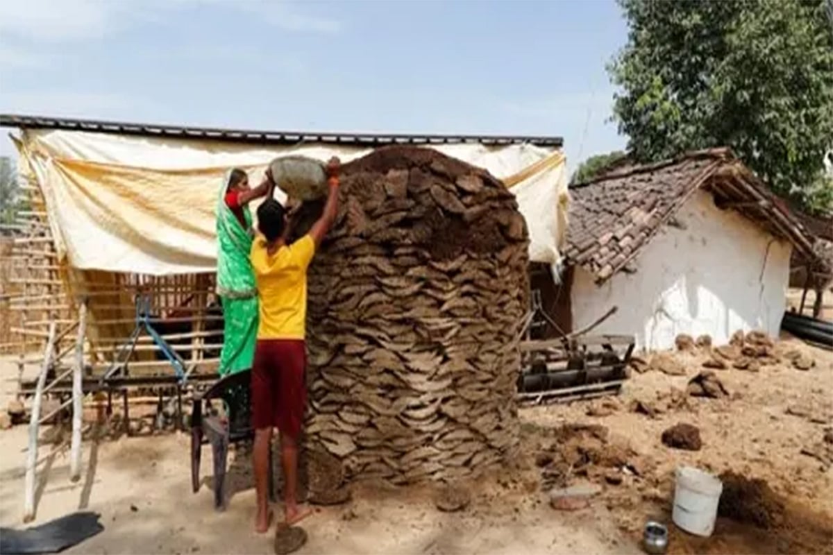 Why Does The 'Gobar' Business Not Matter? | Outlook India