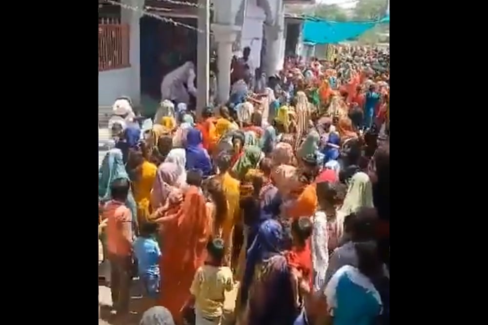 Superstition Draws Crowd In MP Village, Priest In Video Says 'Pari Mata' Will Protect From Covid