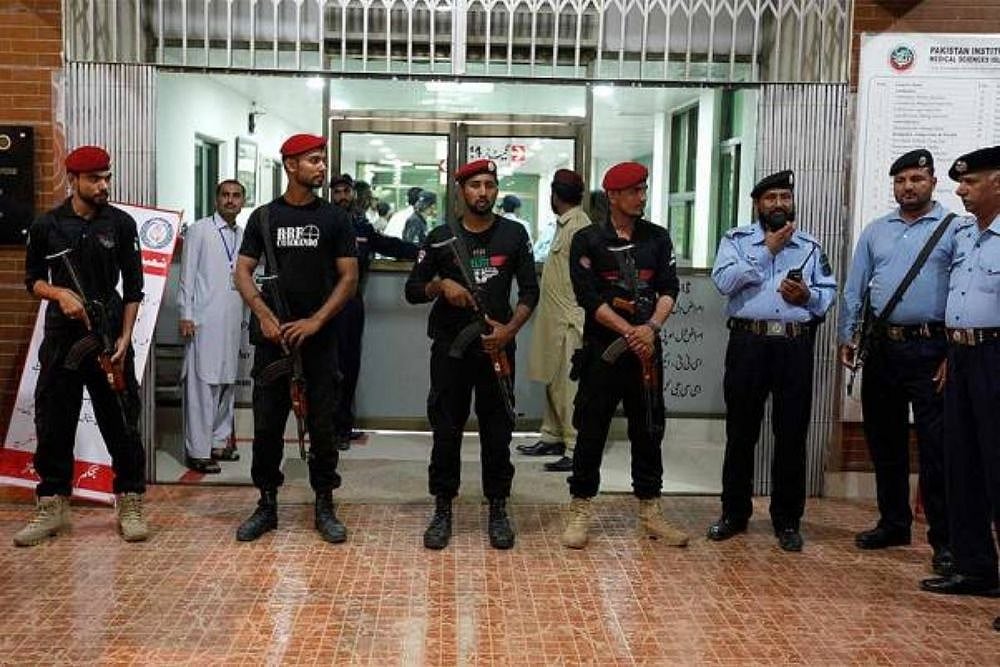 Gunmen Kill 2 Pakistani Policemen Overnight In Islamabad