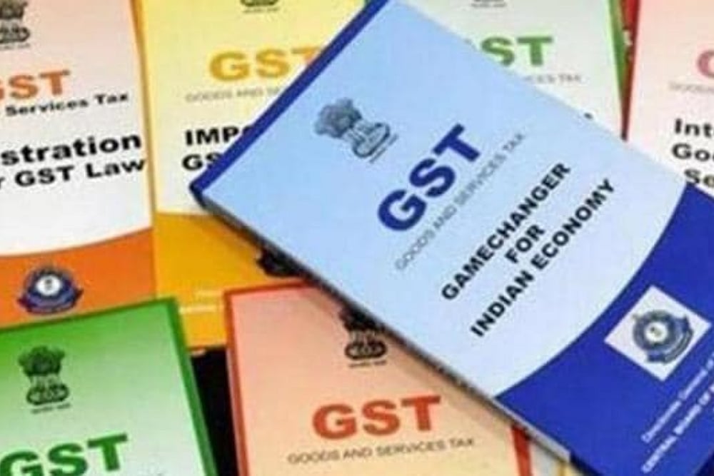 GST At Four: 28% Traders Dissatisfied, 64% Report Hike In Costs